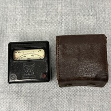 Vintage MV Metrovic Bakelite Exposure Meter–Made in England in Case *Working*
