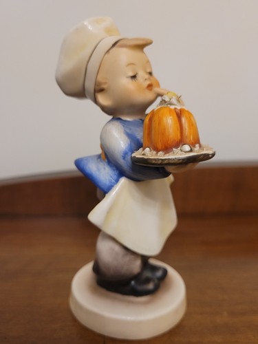 Vintage goebel hummel - goebel,