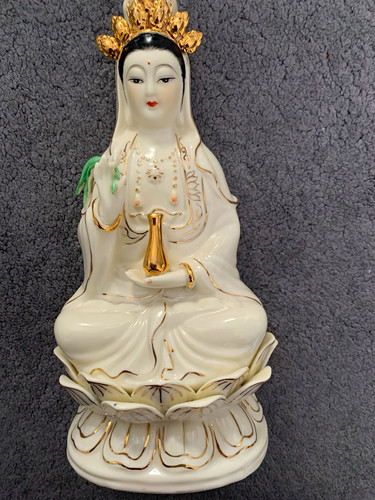 White porcelain buddha guanyin - porcelain, buddha/guanyin