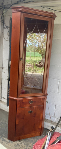 Morris corner display cabinet - corner,