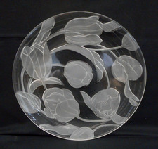 Moulded glass large serving