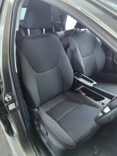 Seat front right toyota yaris - seat,