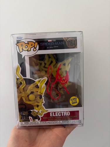Signed electro - electro, foxx)