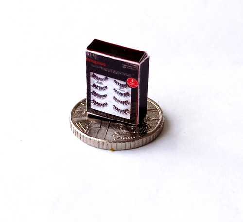Dolls house miniature - miniature, *