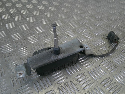 Volvo v70 headlight wiper - v70,