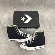 Size 7 - Converse Chuck Taylor