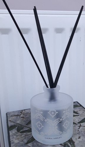 Laura ashley empty reed - empty,