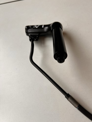This specialized rockshox - this,