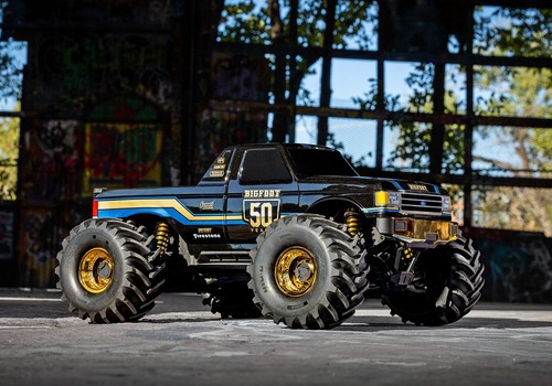 Traxxas anniversary monster - anniversary,