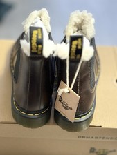 Dr. Martens Leather Chelsea