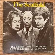 7” Vinyl Record The Scaffold “Lily The Pink”ep Re Release 1970’s EMI 2690Beatles