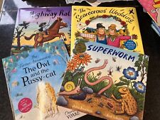 Set of 4 Hardback Julia