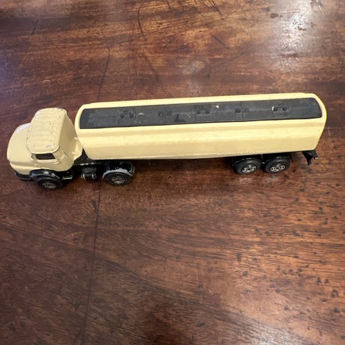 Corgi juniors mercedes - corgi,