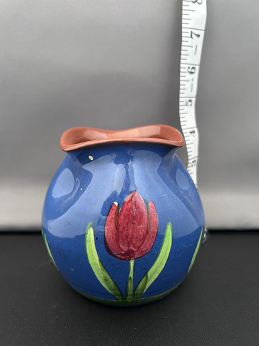 Hand painted blue - hand,