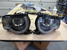 defender front headlight