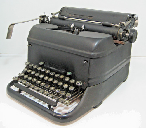 Smith corona 1a series - &,