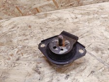 Maserati Quattroporte 2006 Petrol 285kW Engine mount bracket 226572 PCA11138