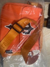 Trapstar Irongate T Cross Body