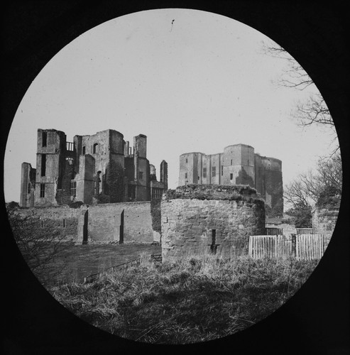 Tilt yard kenilworth castle - yard,