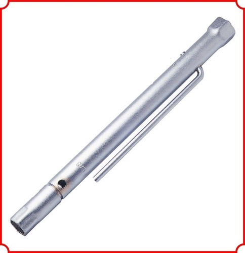 Spark plug removal spanner - removal,
