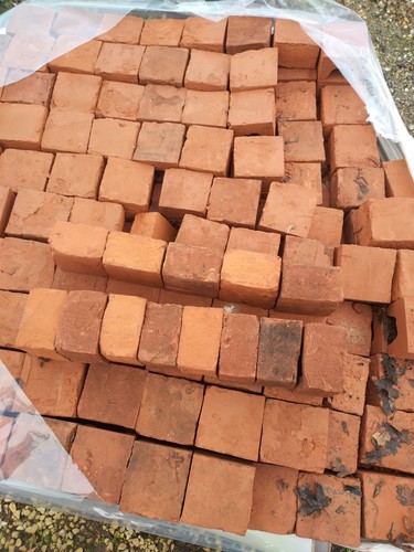 Cut half bricks - bricks, imperial