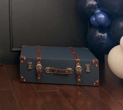 Goshyda vintage suitcase box - vintage,