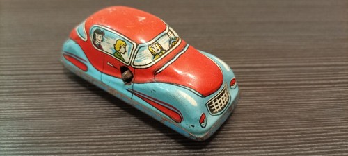 Old small tin - small,