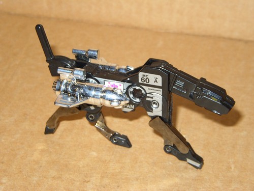 Ravage for soundwave - g1, takara