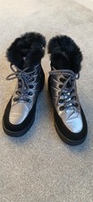 Caprice Silver/ Black Snow Boots 5 New
