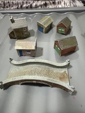 4 N gauge garages, small cottage and humped back bridge