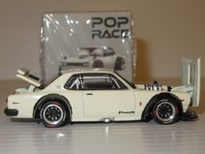 Pop Race, NISSAN SKYLINE GT-R V8 DRIFT (Hakosuka) in White, 1:64 Scale Model