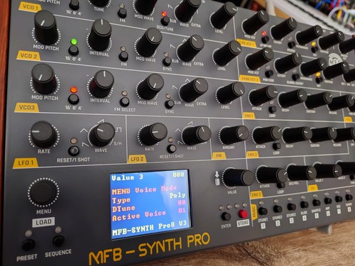 Mfb synth pro polyphonic - synth,