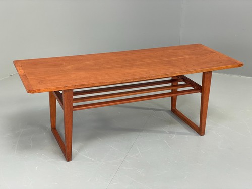 Vintage teak coffee table - teak,