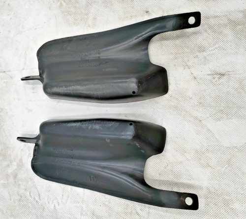 Pair plastic rear - pair,