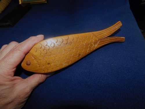 Vintage hand chip carved - vintage,