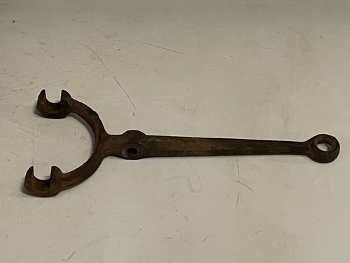 Reliant regal clutch operating - reliant,