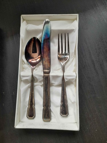 Grenadier silversmiths - grenadier,