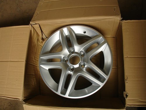 13239901 alloy 5 wheel - 13239901, x