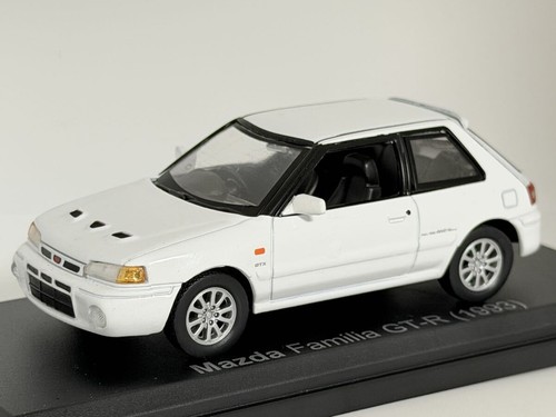 Mazda familia norev 1 - familia, gt-r