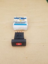 Genuine Vauxhall Omega B Hazard Light Switch 90478262 New Old Stock