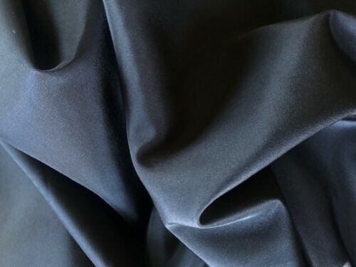 Black silky crepe chine - black,