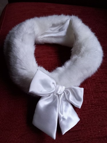 Build bear girls white - a, fur