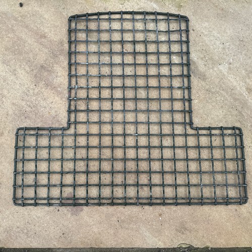 Land rover series front - land,