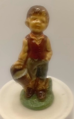 Glossy wade whimsie figure - glossy,