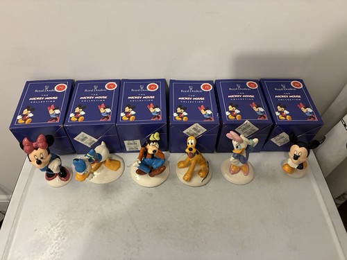 Royal doulton disney mickey - doulton,
