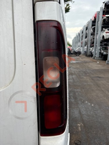 Vauxhall vivaro x82 s - x82, rear