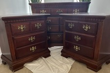 Wooden Chest Of Drawers & 2 Bed Side tables American Treasury matching set VTG