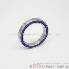 Right hand crankshaft bearing