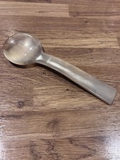Horn spoon approximately - horn,