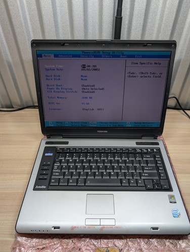 Toshiba satellite a135 - satellite, a135-s7404